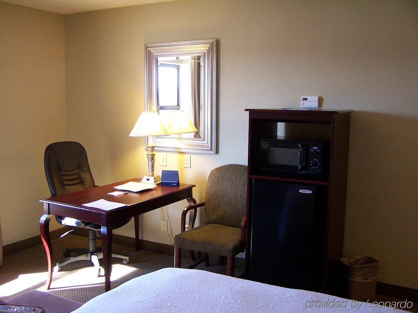 Hotel Hampton & Suites-florence Downtown 3*